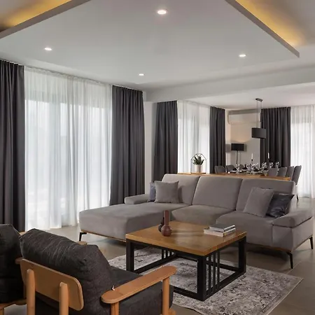 Adria Villa