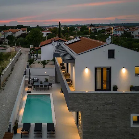 Villa Adria Valbandon